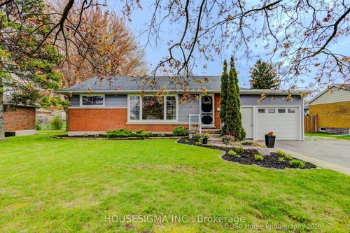 47 Sunset Blvd, Cambridge, ON, N1S1A8 | Card Image