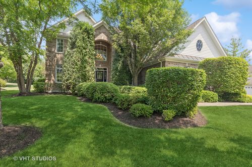 9750 Stonecastle Ln, Village Of Lakewood, IL, 60014-4834 | Card Image