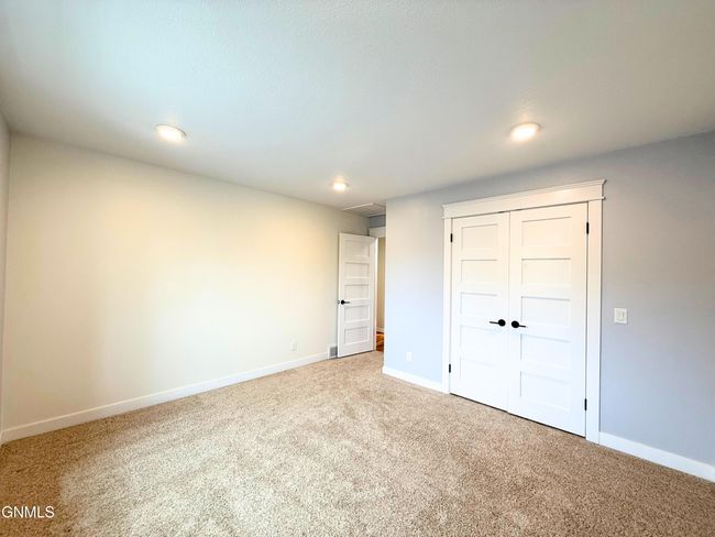116 23 Rd St E, House other with 4 bedrooms, 3 bathrooms and null parking in Williston ND | Image 45