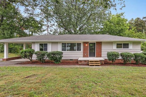 3906 Forest Highland Cir, Chattanooga, TN, 37415-3549 | Card Image