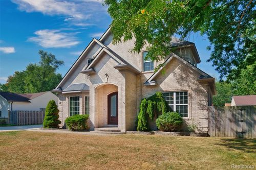 33528 Rhonswood St, Farmington Hills, MI, 48335-5356 | Card Image