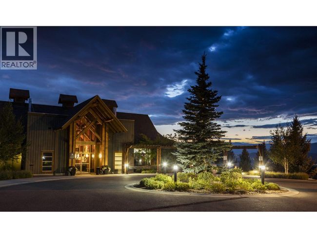 1436 Tower Ranch Dr, House other with 2 bedrooms, 3 bathrooms and 4 parking in Kelowna BC | Image 46