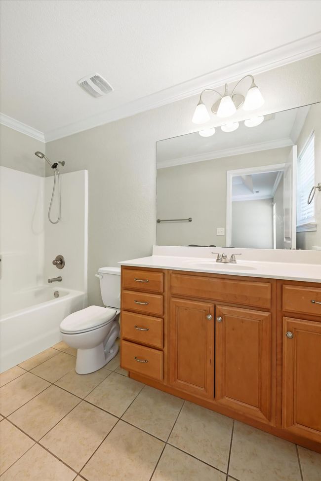 1038 Colony Cir, Home with 3 bedrooms, 2 bathrooms and 2 parking in Fort Oglethorpe GA | Image 16