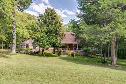 916 Graceland Ct, Goodlettsville, TN, 37072-4245 | Card Image