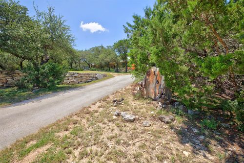 1761 Cottonwood Rd, Fischer, TX, 78623-2089 | Card Image