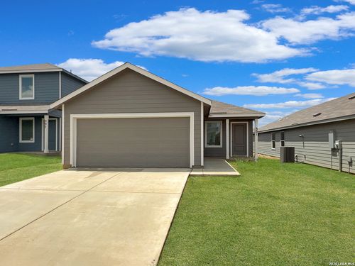 301 Tahoe Ave, New Braunfels, TX, 78130-0759 | Card Image