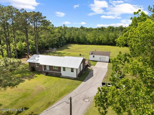 290 Dell Brock Rd, Beulaville, NC, 28518-9530 | Card Image