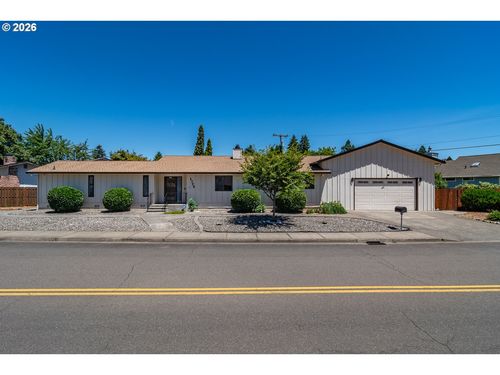 1728 Nw Harvey Ave, Roseburg, OR, 97471 | Card Image