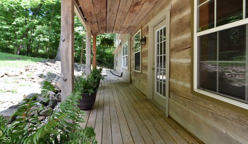 835 N Woodland Cir, Bloomfield, IN, 47424-7126 | Card Image