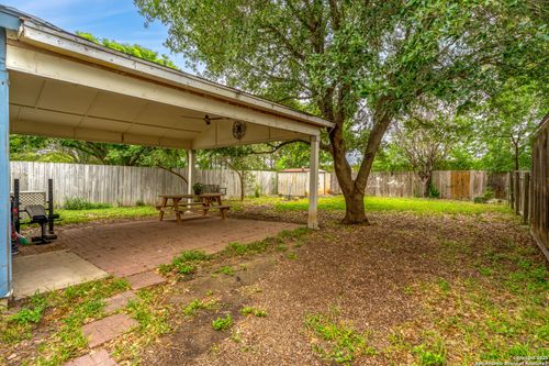 2435 Westgard Pass, San Antonio, TX, 78245-2584 | Card Image