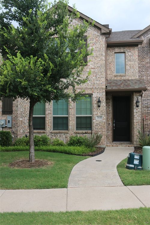 3640 Fuchsia Dr, Carrollton, TX, 75007-2727 | Card Image