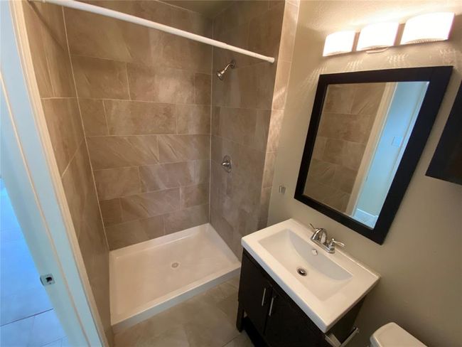 APT-3 - 2402 Rio Grande St, Condo with 1 bedrooms, 1 bathrooms and null parking in Austin TX | Image 4