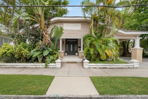 905 E 22nd Ave, TAMPA, FL, 33605-1715 | Card Image