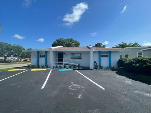 5741 9th Ave N, St Petersburg, FL, 33710-6425 | Card Image