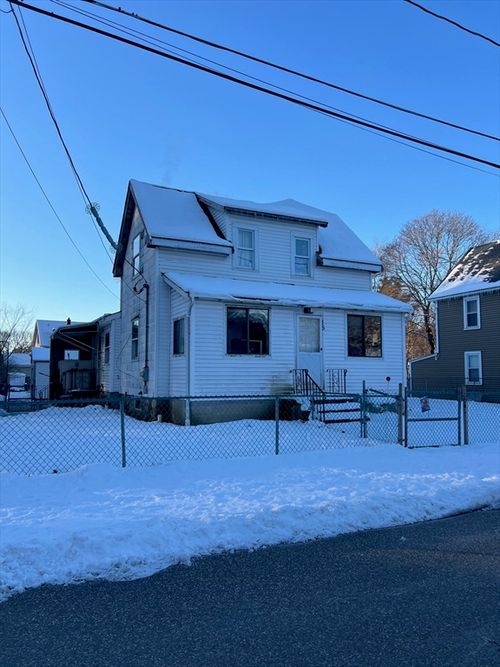 15 Mystic Ave, Wilmington, MA, 01887-2116 | Card Image