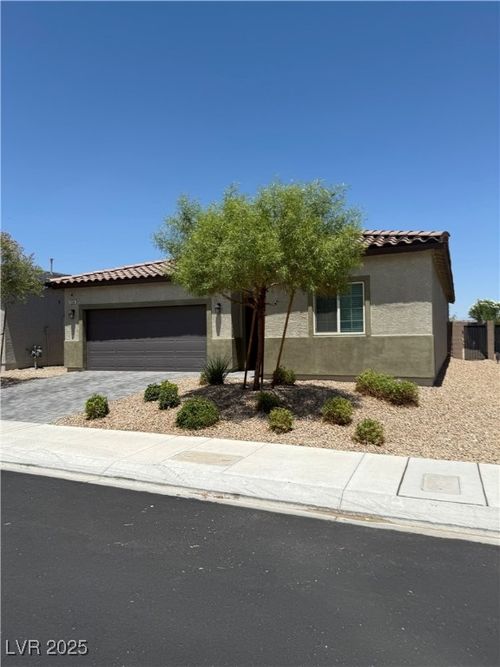 7606 W Diablo Dr, Las Vegas, NV, 89113-1131 | Card Image