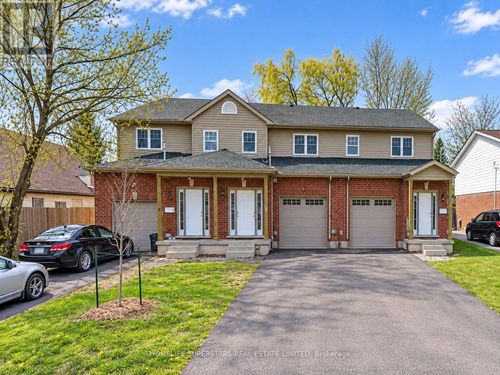 3 Galbraith St, St Catharines, ON, L2S1G2 | Card Image