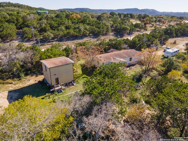 989 Oil Wl, Home with 3 bedrooms, 2 bathrooms and null parking in Pipe Creek TX | Image 69