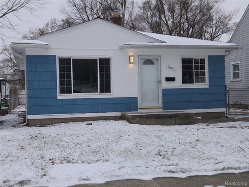 4694 Ziegler St, Dearborn Heights, MI, 48125-3144 | Card Image