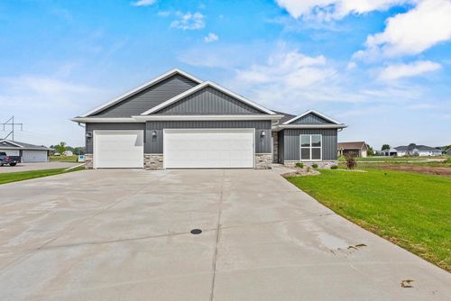 10-733 Tambour Court, LAWRENCE, WI, 54115 | Card Image