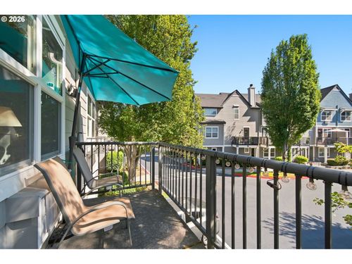 1728 Se Cutter Ln, Vancouver, WA, 98661-8085 | Card Image