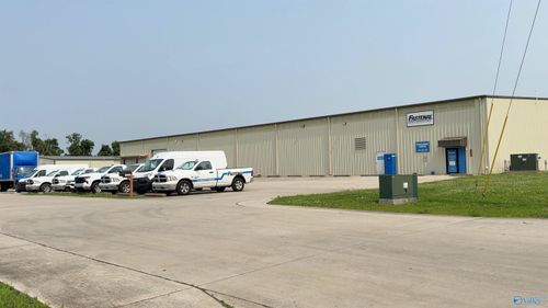 a-7109 Greenbrier Rd, Madison, AL, 35756-4435 | Card Image