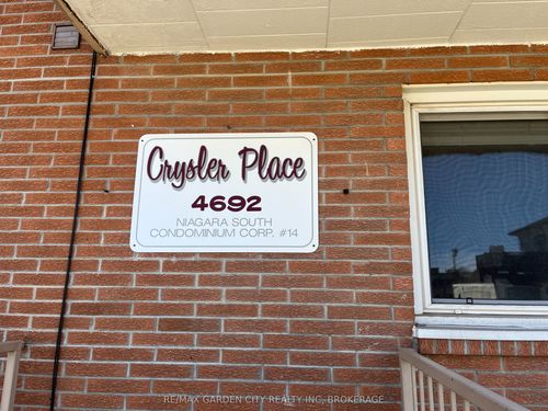 302-4692 Crysler Ave, Niagara Falls, ON, L2E3V8 | Card Image