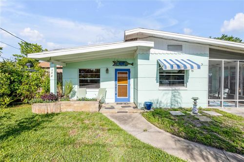 114 Hickory St, NEW SMYRNA BEACH, FL, 32168-8180 | Card Image