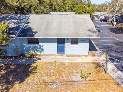 950 Beltrees St, DUNEDIN, FL, 34698-7875 | Card Image