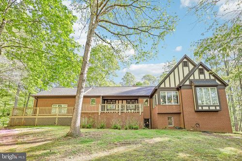 2015 Kelly Ct, Amissville, VA, 20106-2028 | Card Image