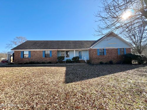 176 Pamela Drive, Senatobia, MS, 38668 | Card Image