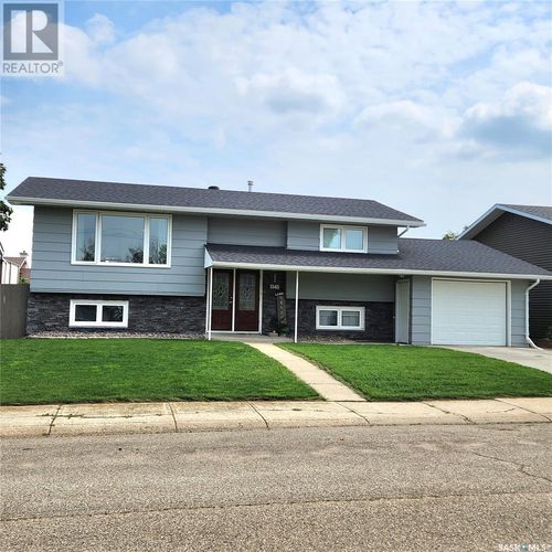 1346 Princess Cres N, Moose Jaw, SK, S6H6S9 | Card Image