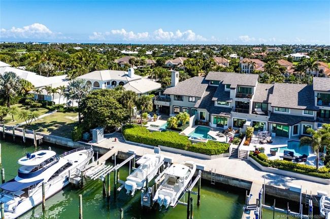 6549 South Marina Way, Townhouse with 4 bedrooms, 4 bathrooms and 2 parking in Stuart FL | Image 72