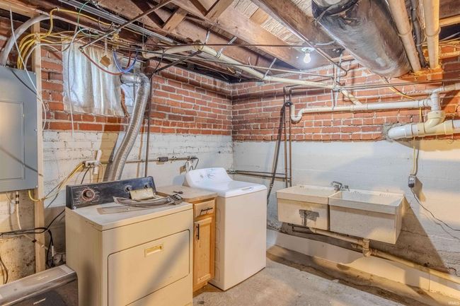 306 S Main St, House other with 3 bedrooms, 2 bathrooms and null parking in Topeka IN | Image 35