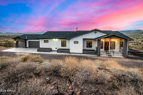 1829 W Cloud Rd, Phoenix, AZ, 85086-8309 | Card Image