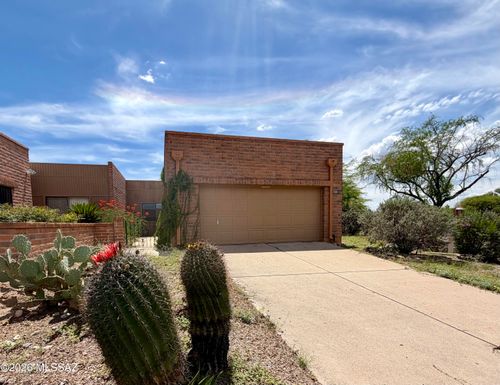 1669 W Calle Del Grajo, Green Valley, AZ, 85622 | Card Image