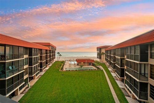 apt-401-17580 Gulf Blvd, REDINGTON SHORES, FL, 33708-1202 | Card Image