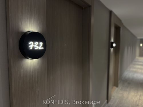 732-161 Roehampton Ave, Toronto, ON, M4P0C8 | Card Image