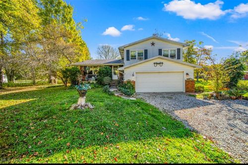 1450 Dadeyville Rd, Austinburg, OH, 44010-9722 | Card Image