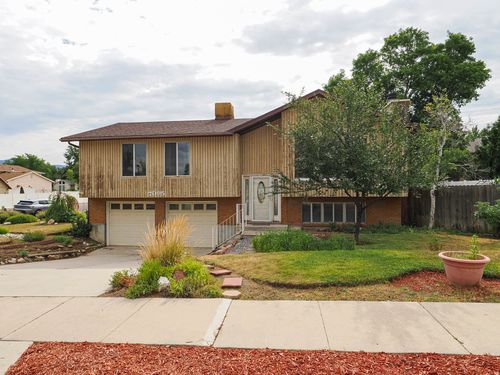 7095 Boggess Dr, Midvale, UT, 84047-1609 | Card Image
