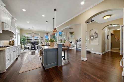 2513 Royal Field Ln, Friendswood, TX, 77546-1521 | Card Image