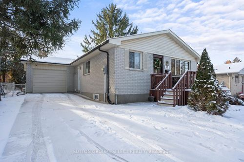 31 Meadowview Rd, London, ON, N6J4E5 | Card Image