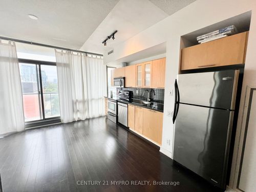 801-33 Mill St, Toronto, ON, M5A3R3 | Card Image