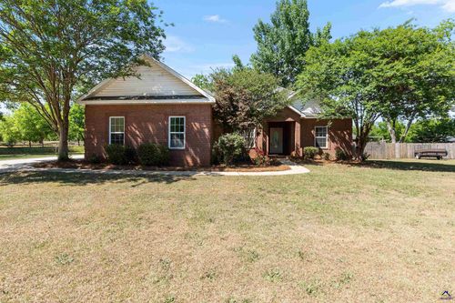 208 Mahan Dr, Perry, GA, 31069-2811 | Card Image