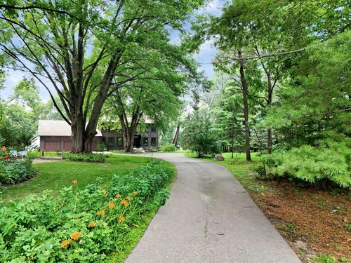 6524 Aster Cir, Excelsior, MN, 55331-6400 | Card Image