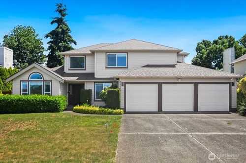 34626 10th Pl Sw, Federal Way, WA, 98023-8426 | Card Image