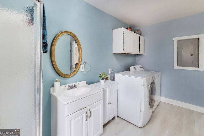 150 Burke St Se, House other with 4 bedrooms, 2 bathrooms and null parking in Marietta GA | Image 20