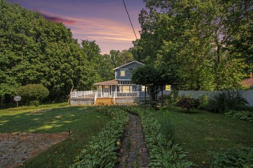 5577 Poplar St, Coloma, MI, 49038-9490 | Card Image