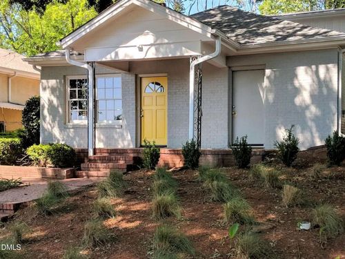 15 N Fisher St, Raleigh, NC, 27610-2553 | Card Image