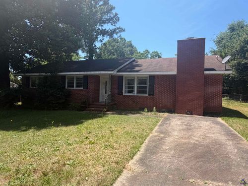 1005 N 1st St, Fort Valley, GA, 31030-3572 | Card Image
